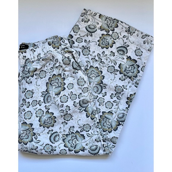 Tahari Wide Leg Pants • Linen Palazzo Pants • Cropped Pull On Pants - Picture 1 of 3